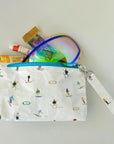 Skiers with Goggles print on wristlet zipper pouch