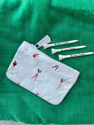 mini pouch for organizing your golf tees