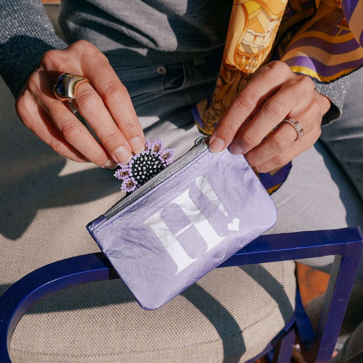 Give Love with Team Hi Love: Spreading Kindness