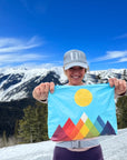 Medium zipper pack in mountain brights