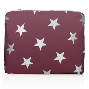 Medium zipper pack in shimmer cabernet with multi silver stars