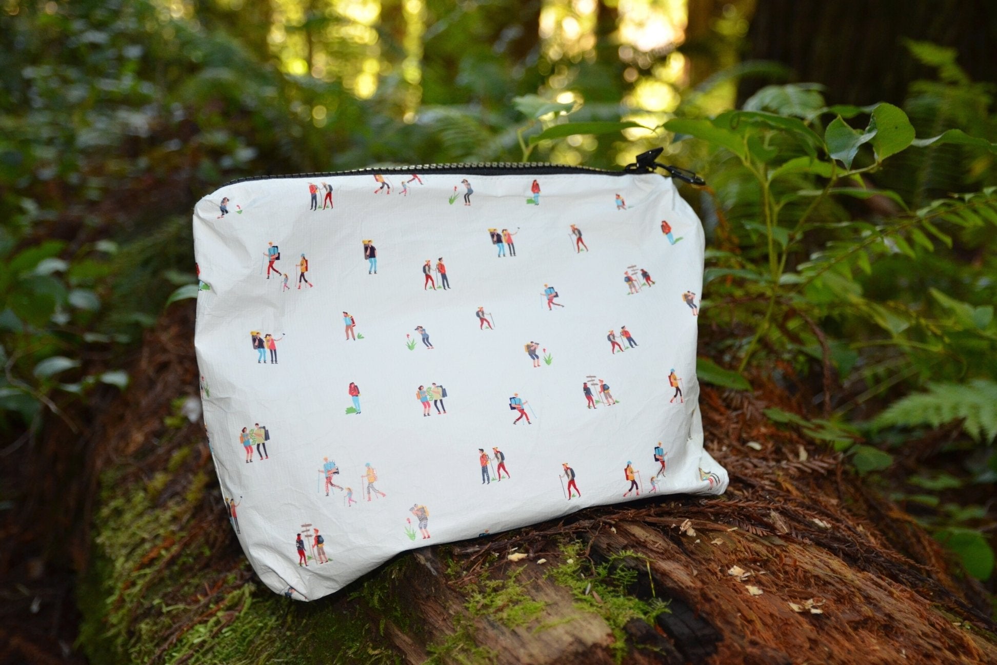 Medium Pouch in Hikers Pattern
