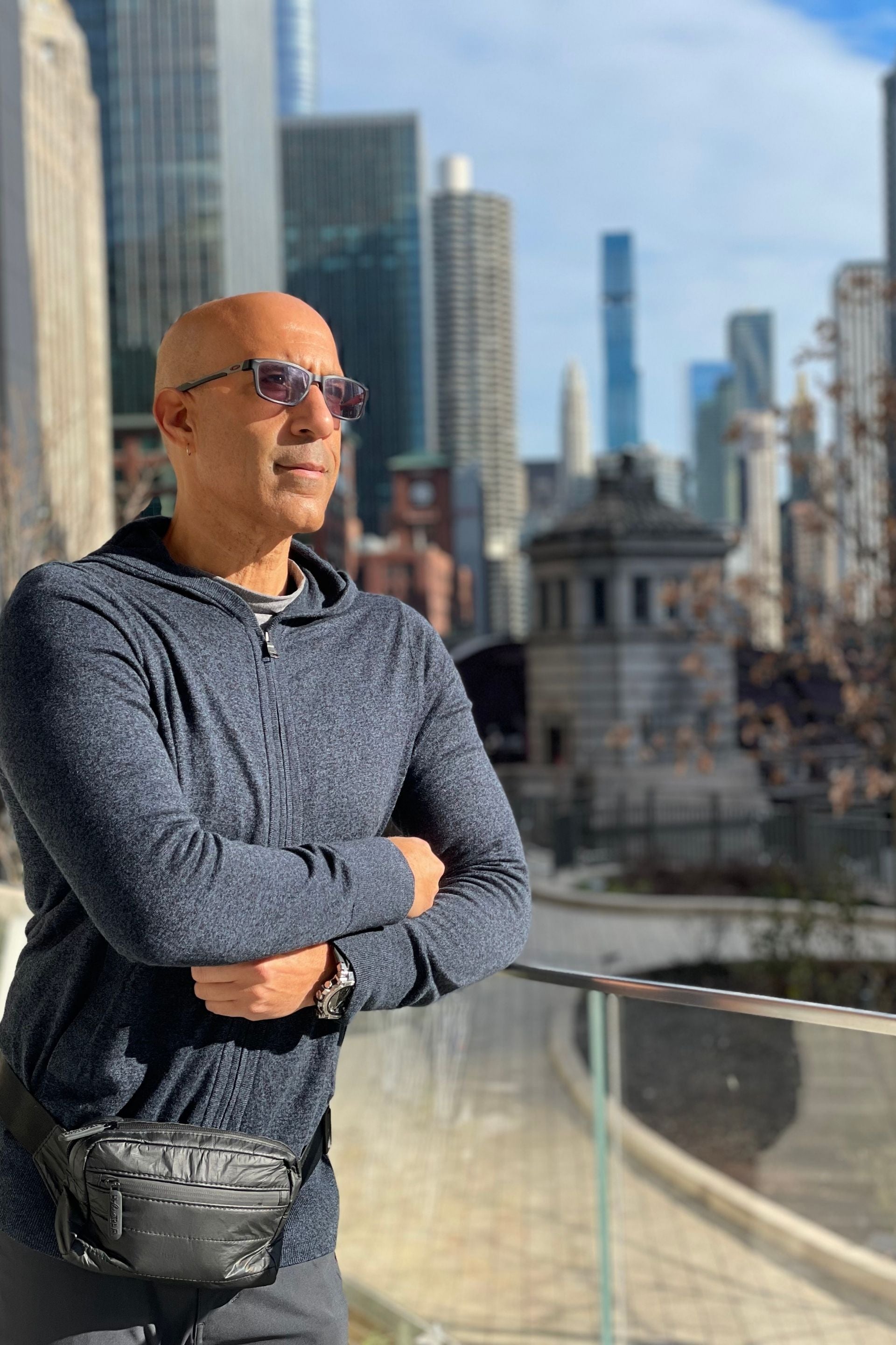 Man wearing Puffer Crossbody Fanny Pack Belt Bag in Black