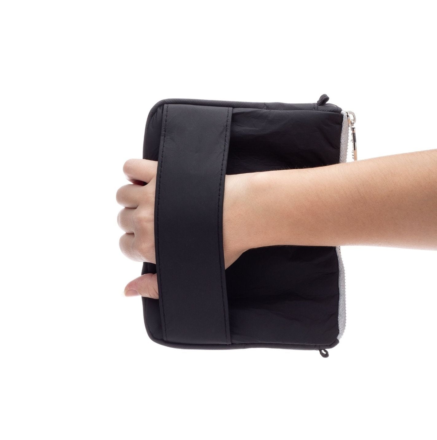 Chain Purse in Black with Silver Heart