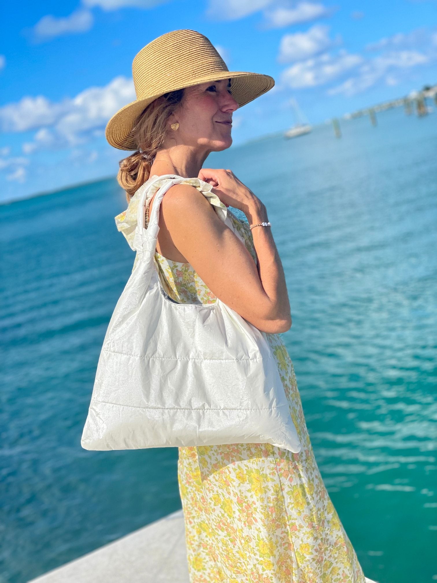 Love Me "Knot" Puffer Purse Tote in Shimmer White