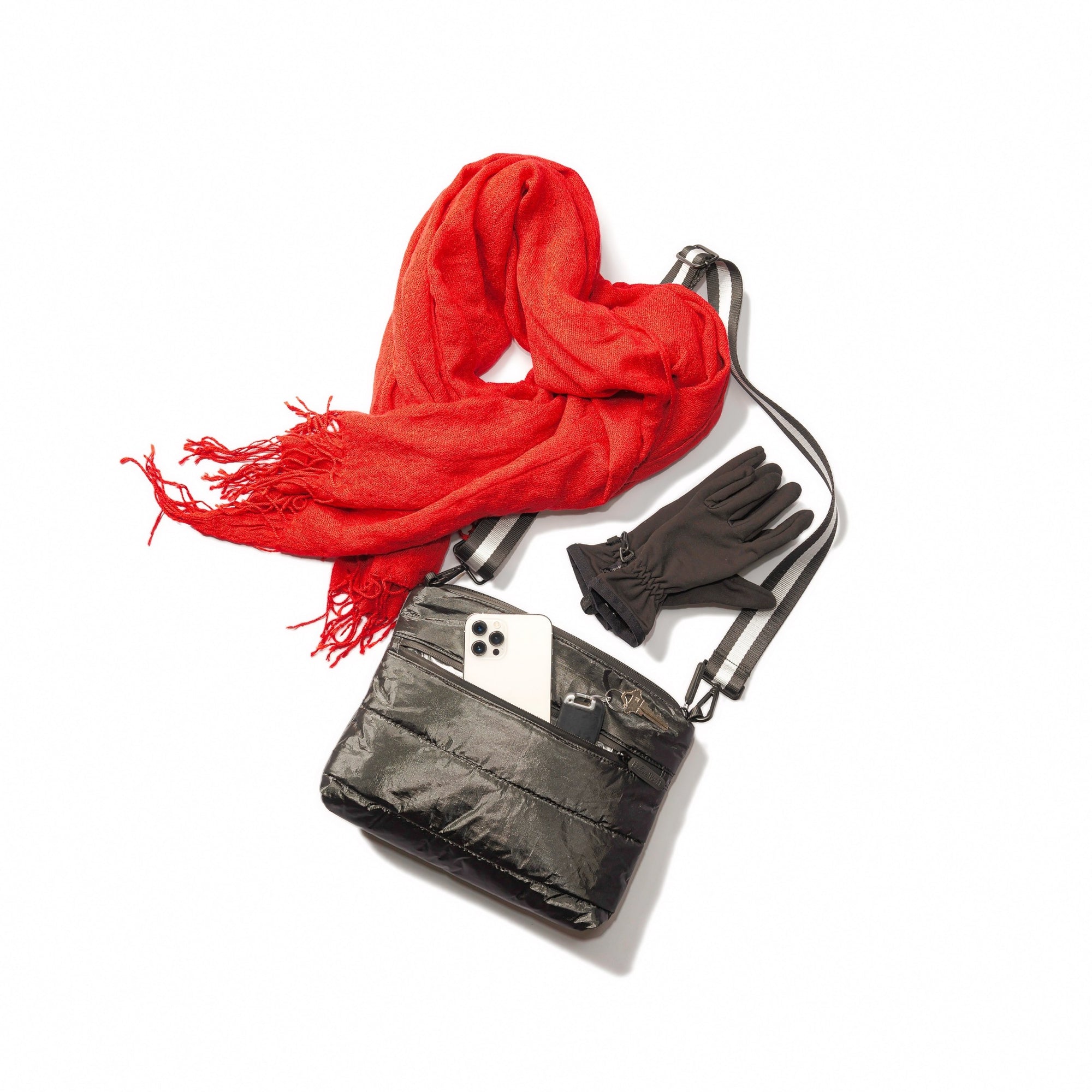 crossbody bag with outside zipper pocket